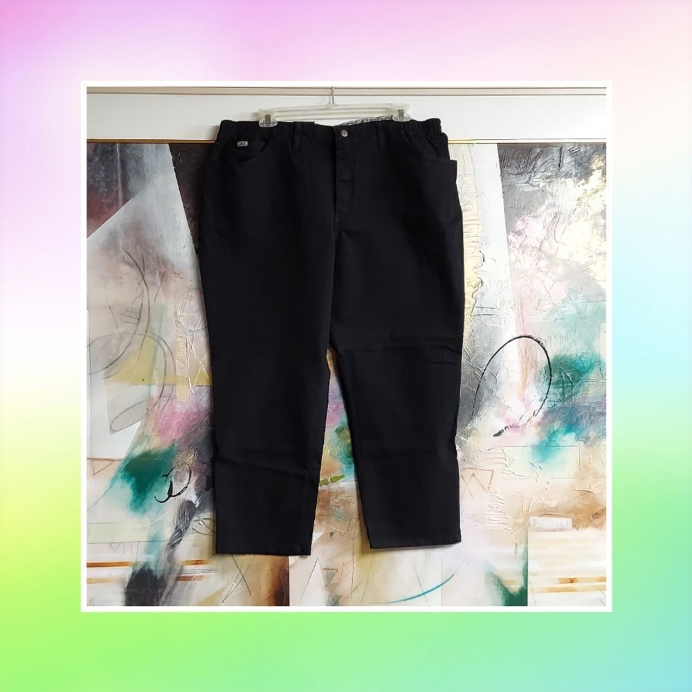 Lee Black Denim Jeans. Tapeted, Relaxed Fit. 24W